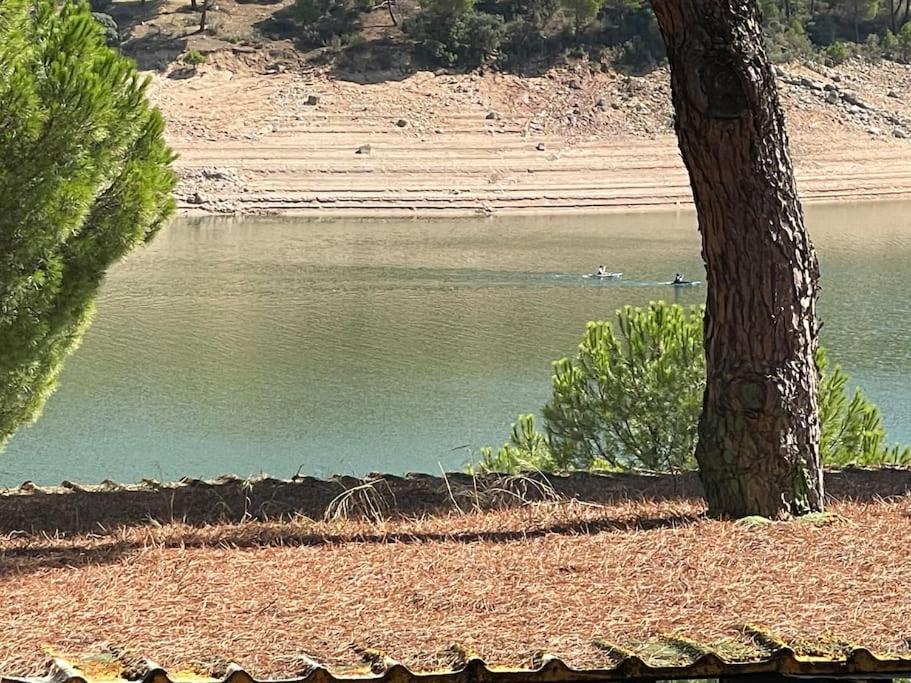 Apartamento De Lujo Vergel Suite San Martín de Valdeiglesias Εξωτερικό φωτογραφία